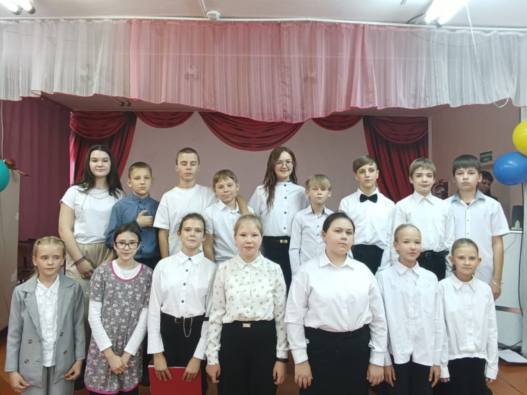 Поздравляем с Днём учителя!.